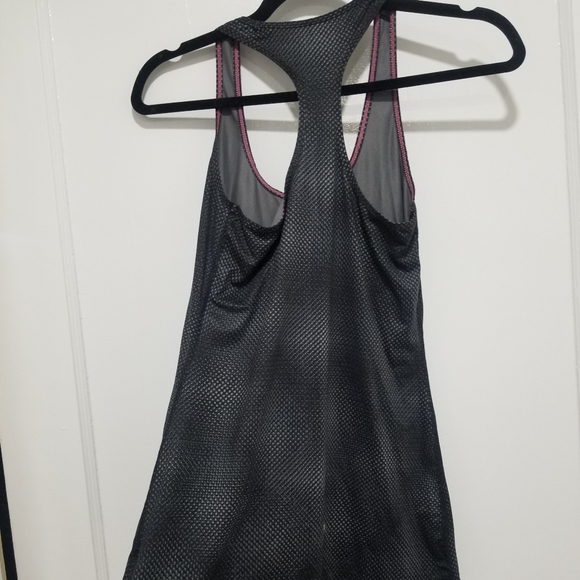 Xertion Razor-Back Work Out Tank - Picture 4 of 4